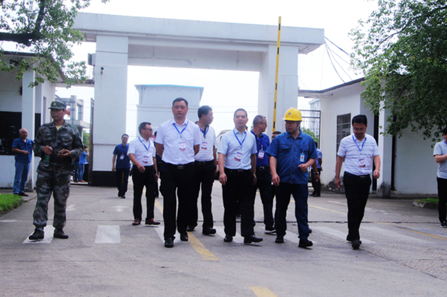 三牛娱乐集团,长沙杀虫剂,长沙光气衍生物,长沙氨基酸保护剂,长沙锂离子电池材料