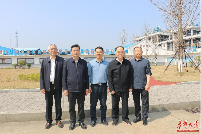 三牛娱乐集团,长沙杀虫剂,长沙光气衍生物,长沙氨基酸保护剂,长沙锂离子电池材料